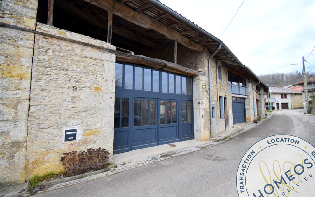 A vendre maison 120 m² 
NEUVILLE SUR AIN