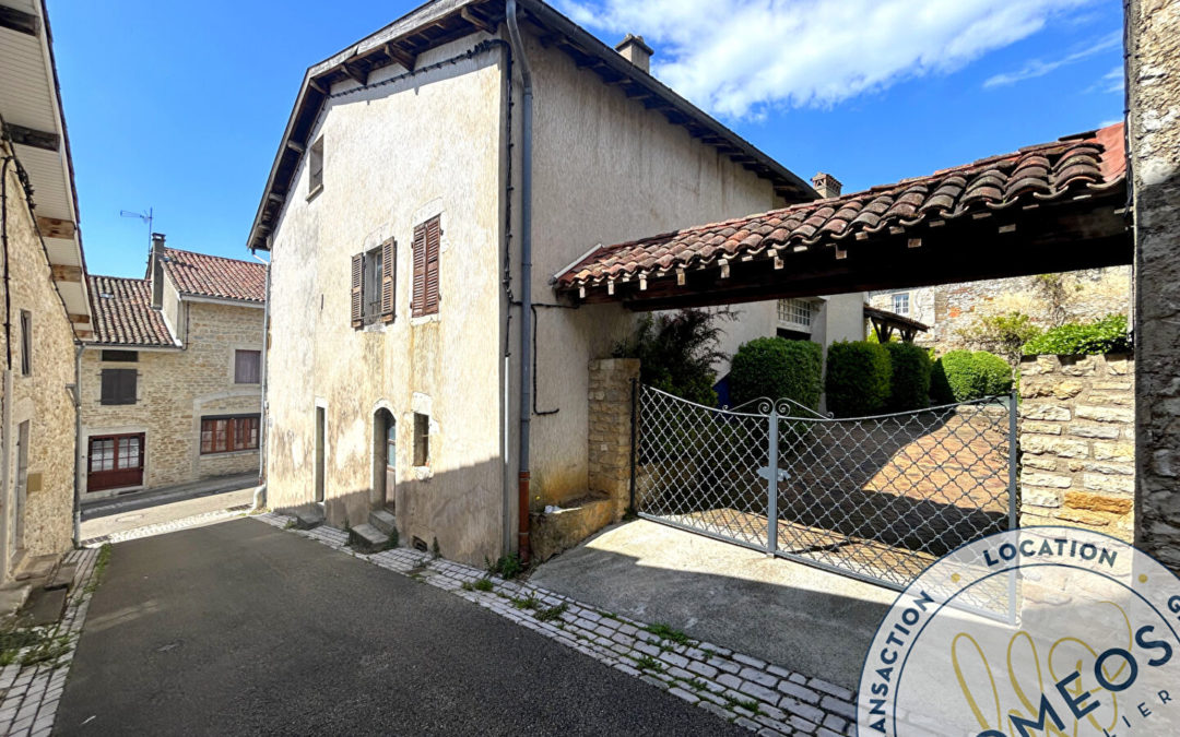 A vendre immeuble 130.43 m² 
BOURG EN BRESSE